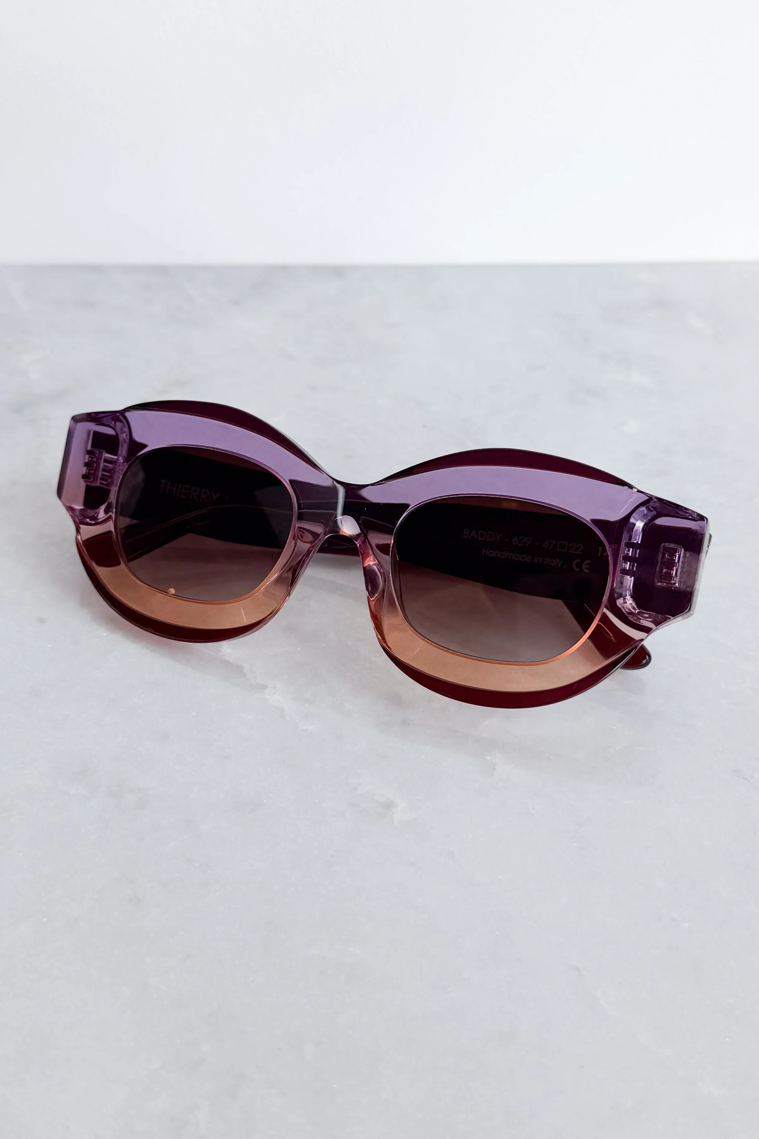 Baddy Sunset Sunglasses - Image 9