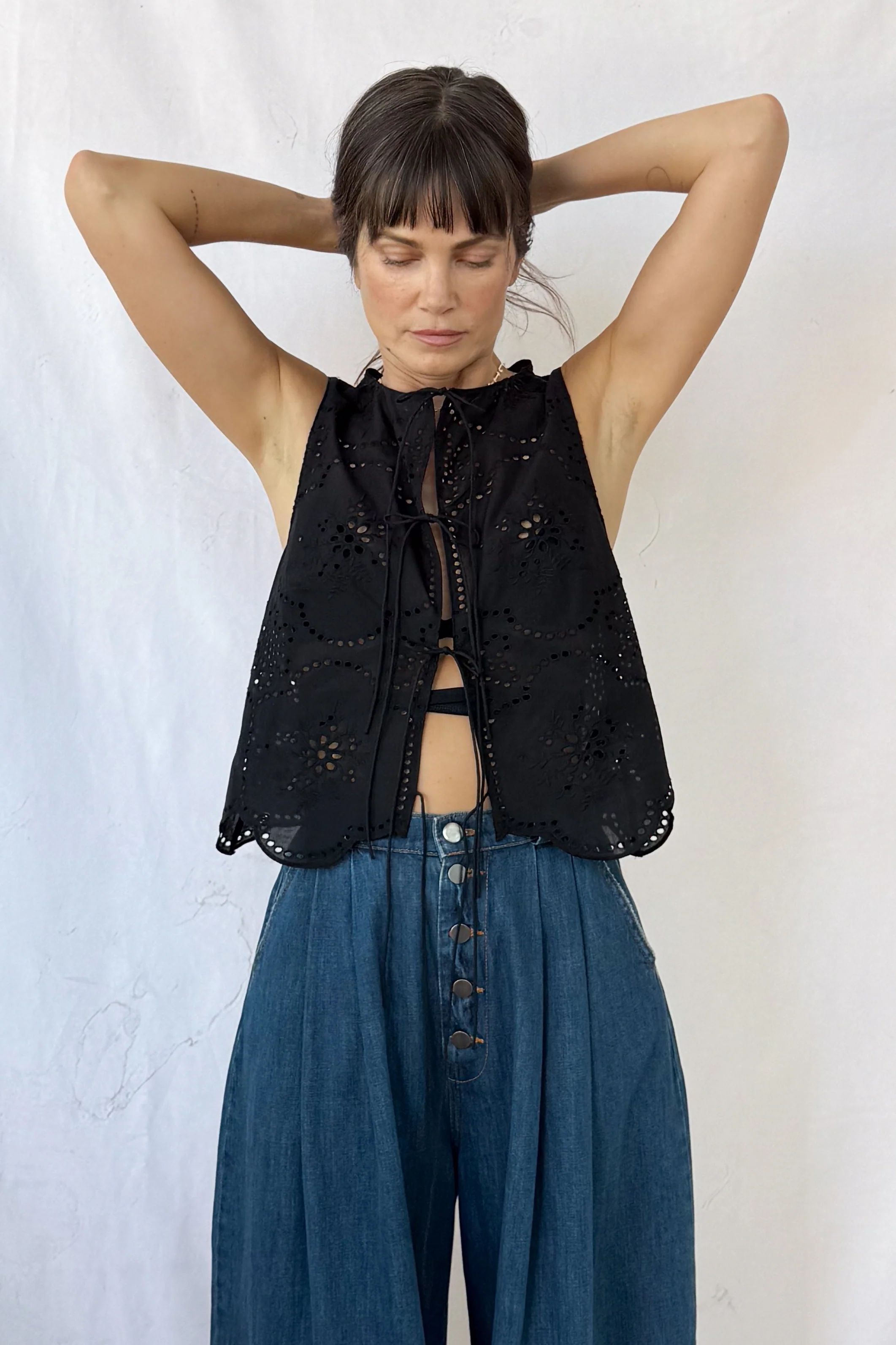 Broderie Tie Tank Top - Image 7