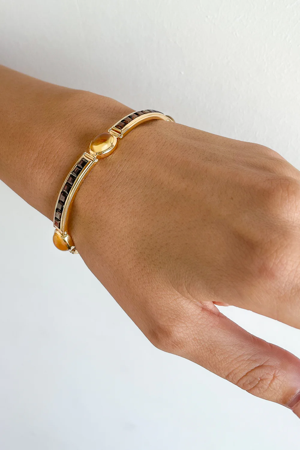 Crowned Kinglet Van Stack Bracelet - Image 4