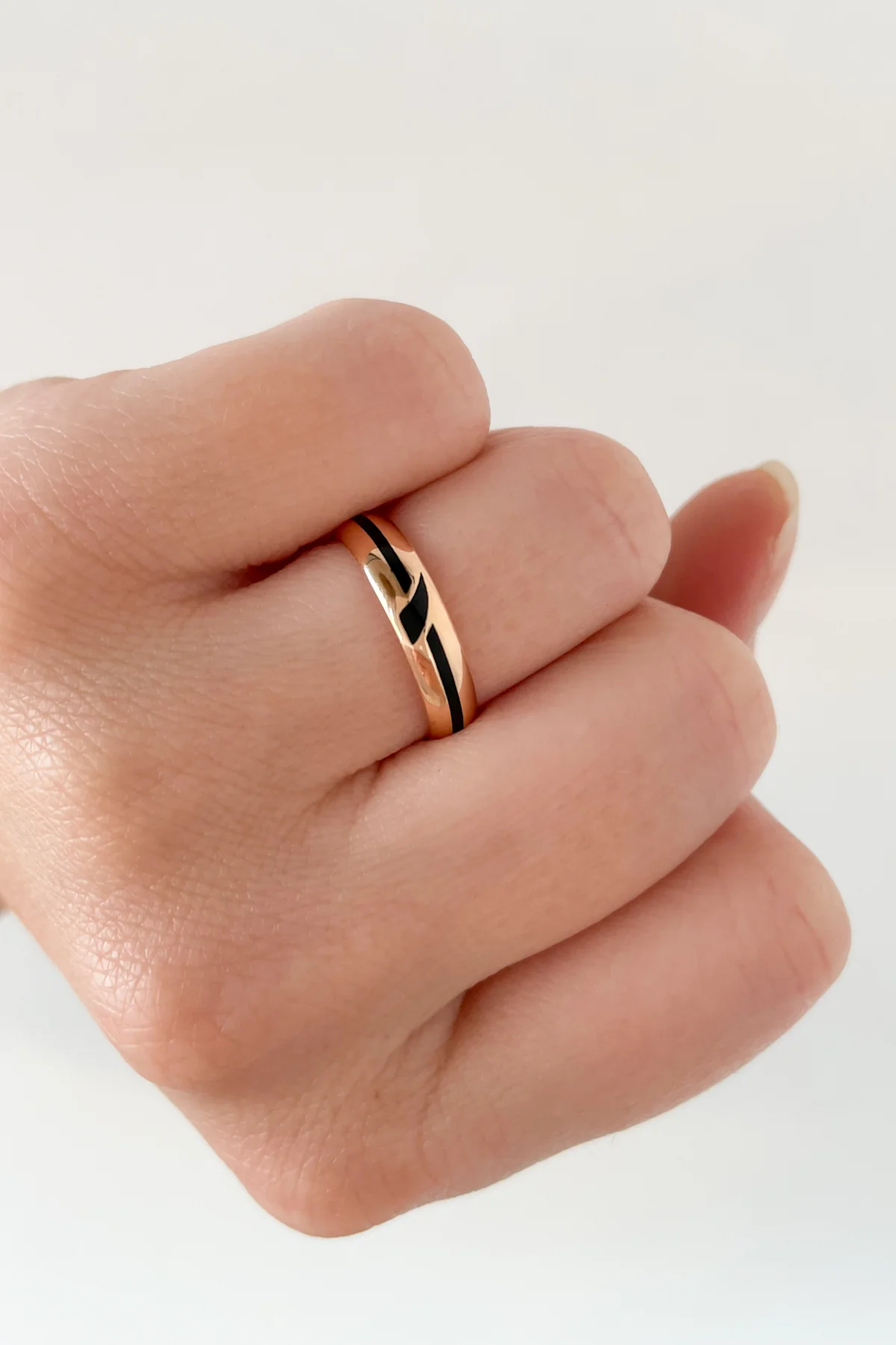 Enamel "B" Ring - Image 10