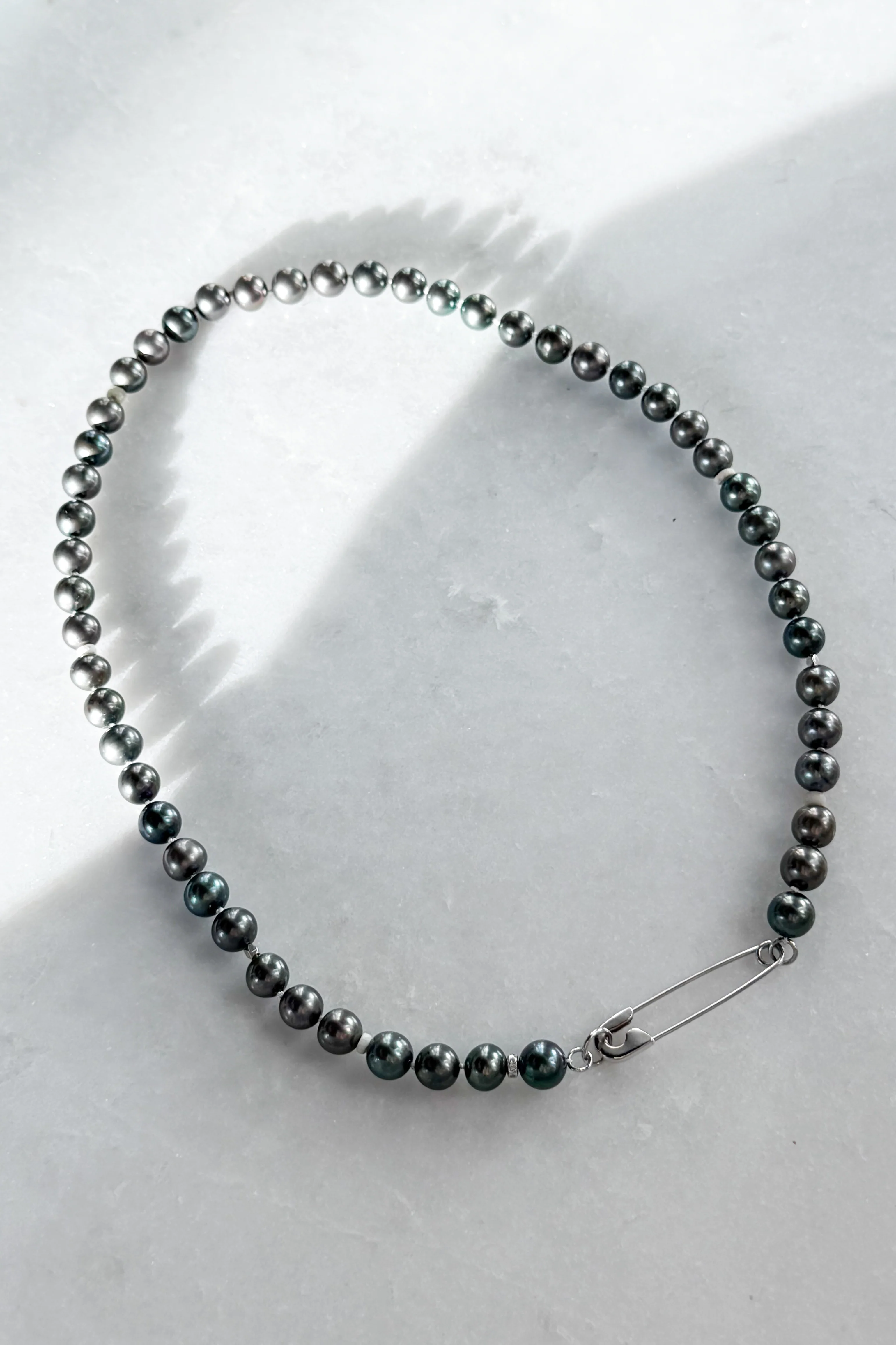 Freshwater Grey Pearl & Safety Pin Necklace - Image 3