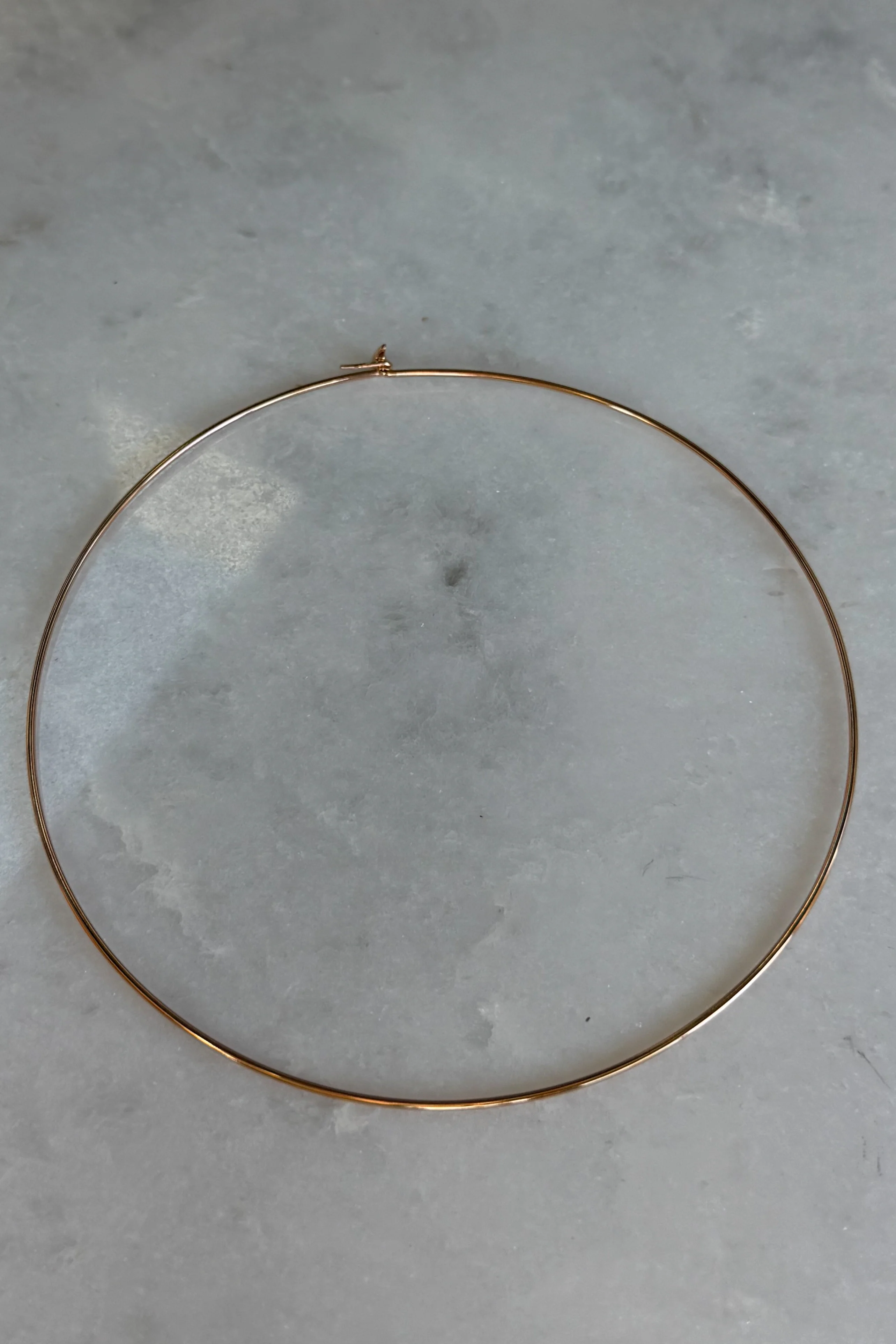 Wave Gold Wire Necklace - Image 4