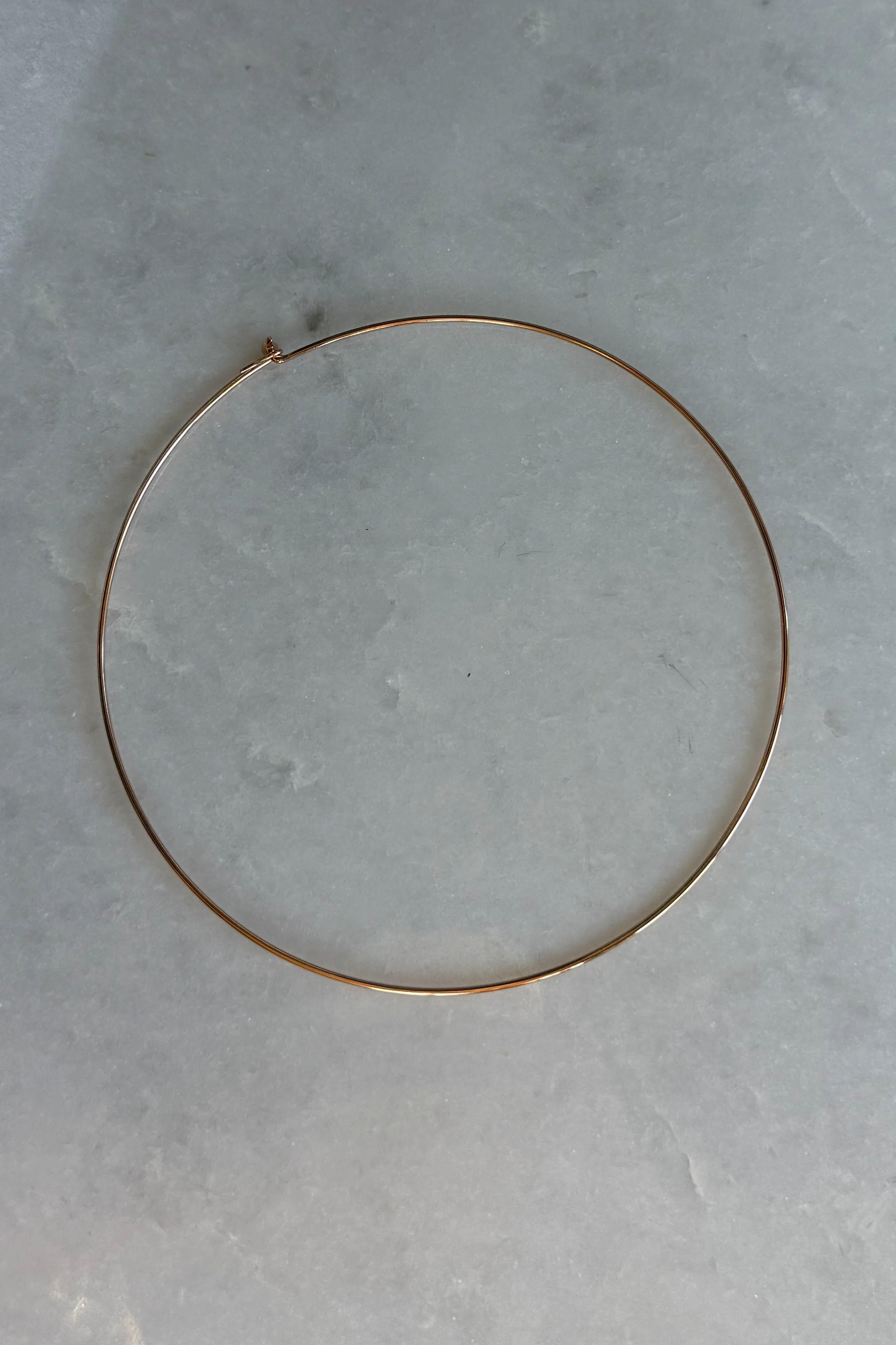 Wave Gold Wire Necklace - Image 9