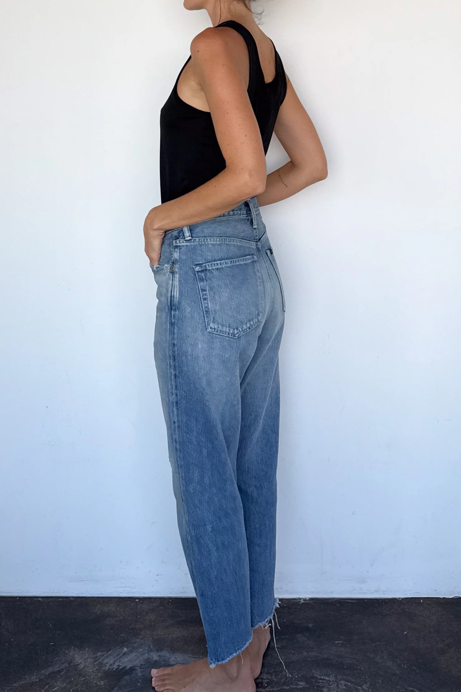 Wide Tapered Cut Jean - Image 4